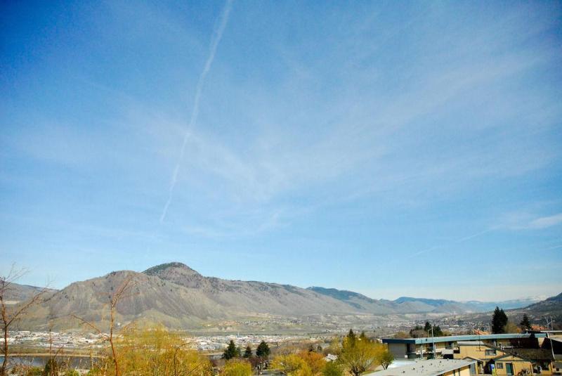 Howard Johnson By Wyndham Downtown Kamloops Ngoại thất bức ảnh